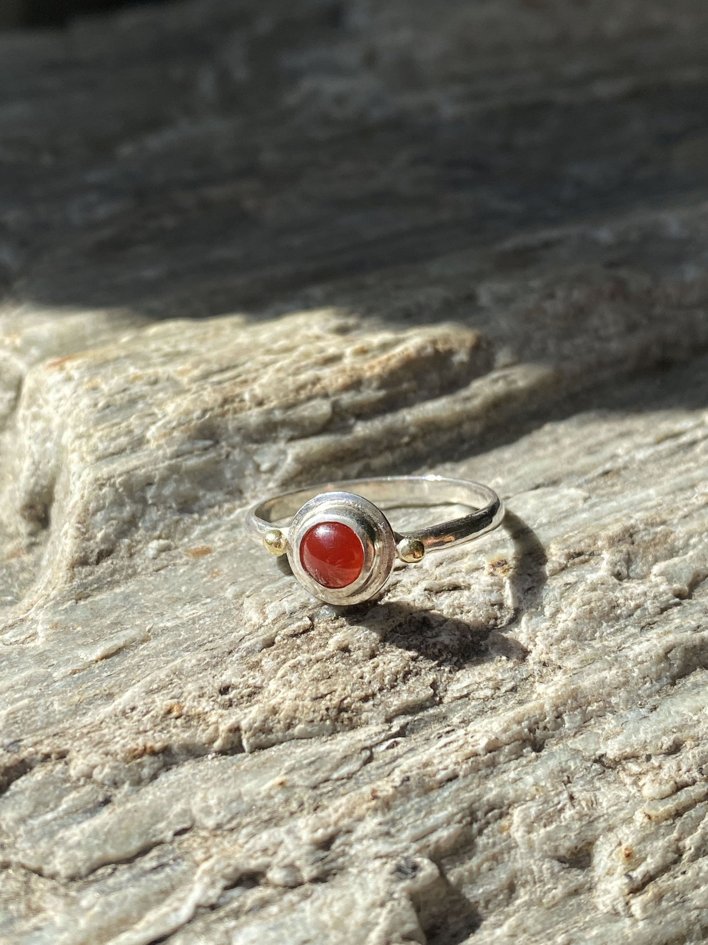 Vosso Carnelian & Gold Tiny Dot Band