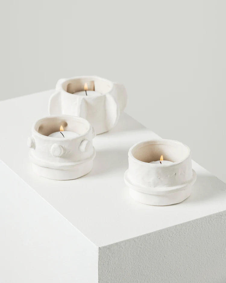 Molly tealight holder