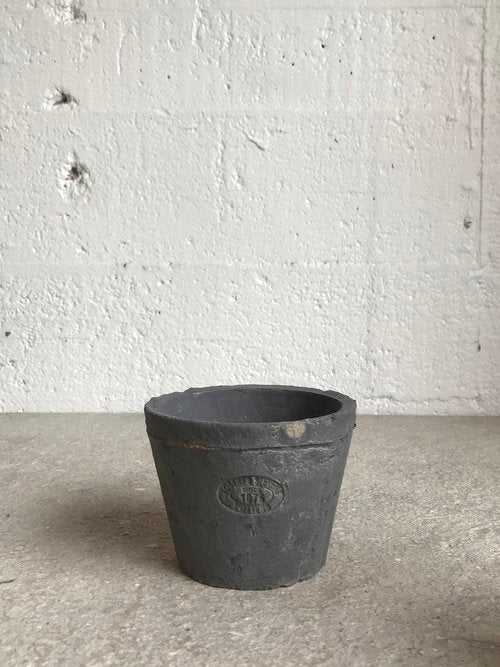 AT Terracotta Pot