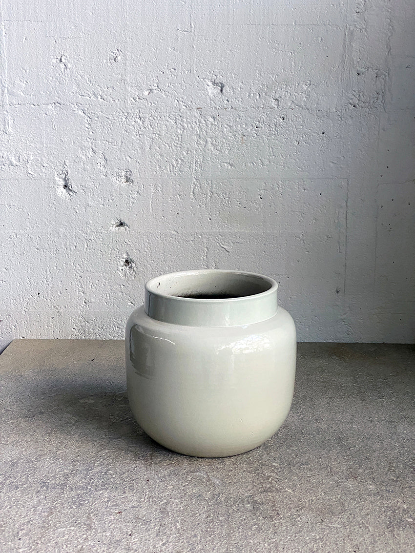 Costa Flower Pot