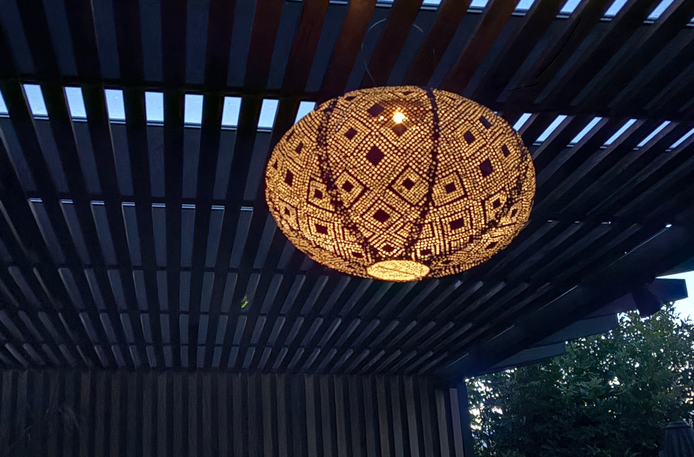Lantern Oval