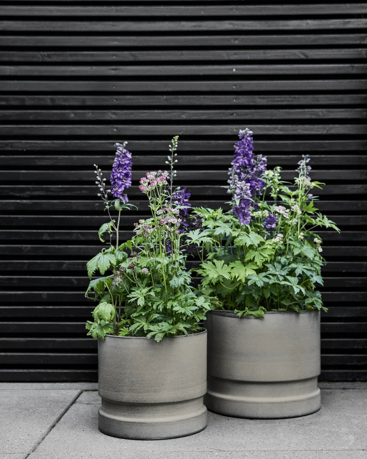 Pepple planter