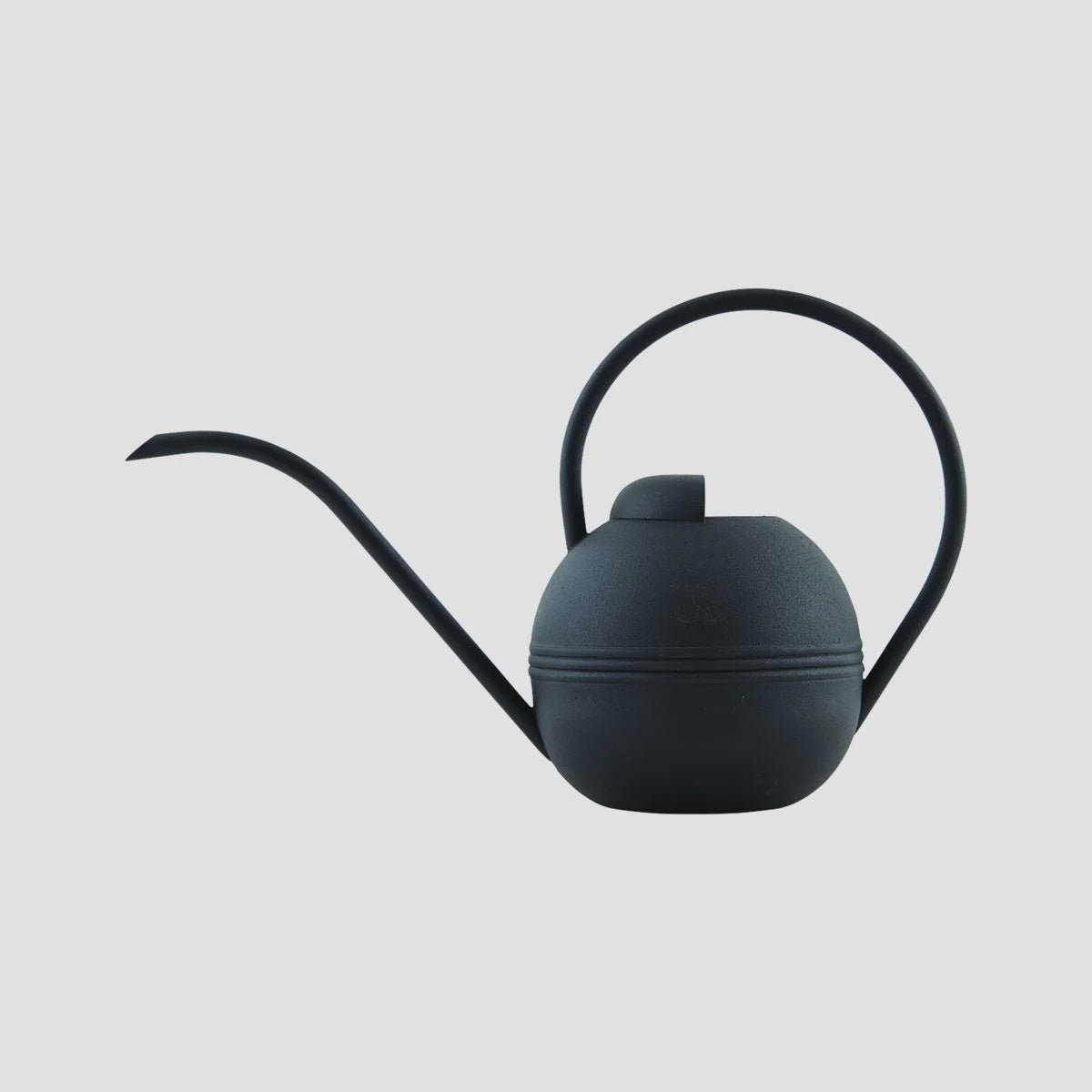Dome watering can
